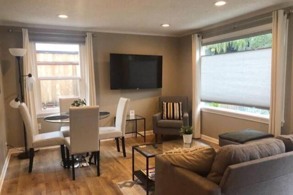 Cozy Crown Hill Carkeek Cottage W/3 Beds, Full Kitchen & Backyard In North Seattle Exteriör bild