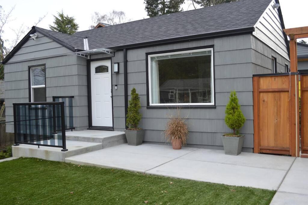 Cozy Crown Hill Carkeek Cottage W/3 Beds, Full Kitchen & Backyard In North Seattle Exteriör bild
